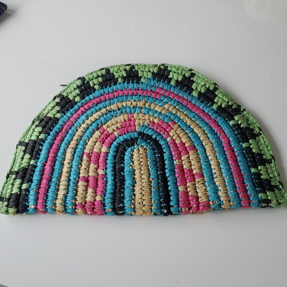 Straw flat clutch